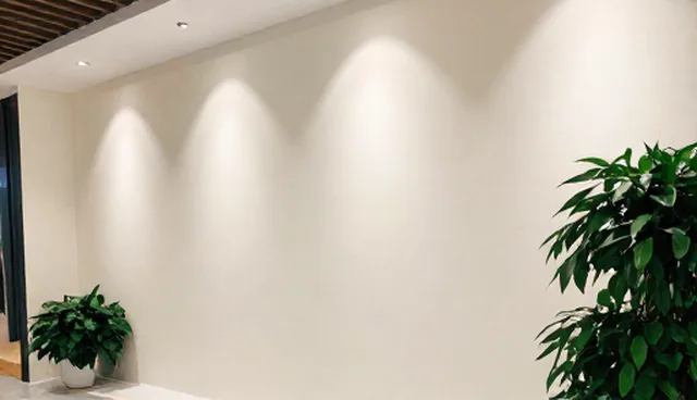化工产品销售服务选型：网络较为完善与本地化运营的对比